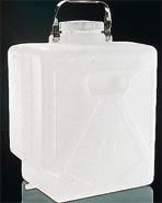 【販売終了】チューブアスピレーター付角型瓶 HDPE 20L